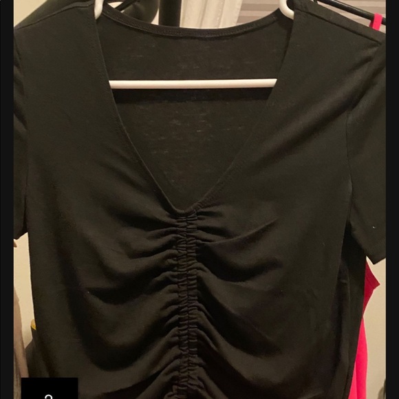 Clothes - Picture 4 of 16